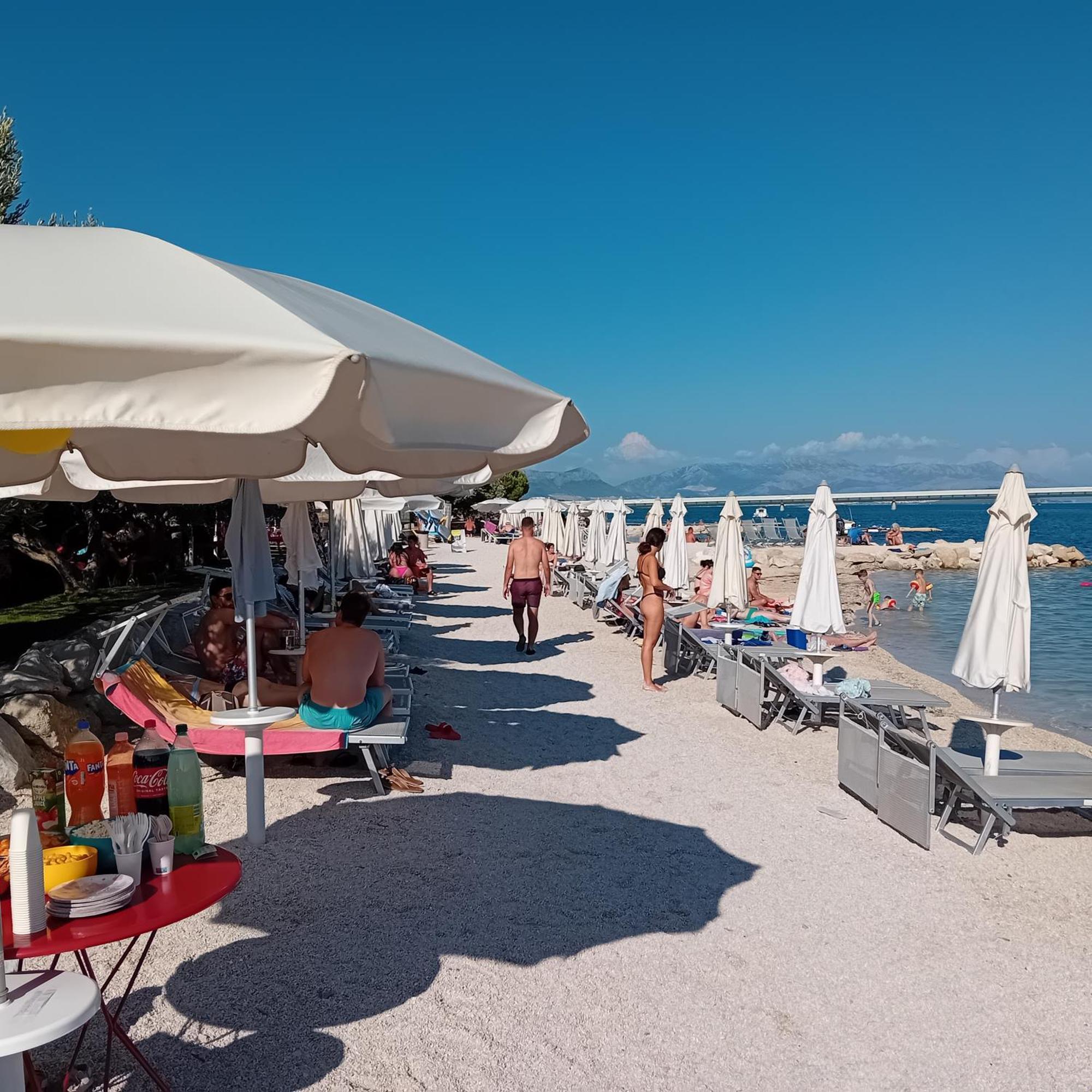 Apartman Buble Trogir Buitenkant foto