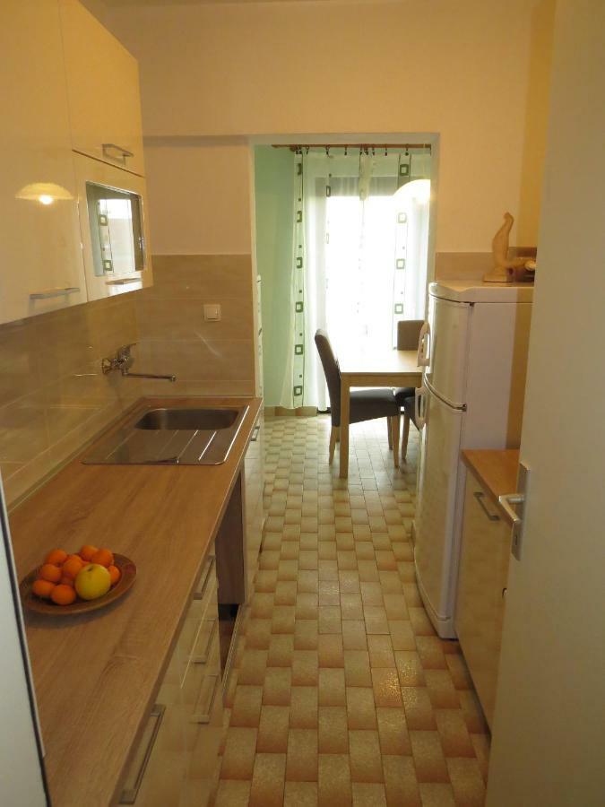 Apartman Buble Trogir Buitenkant foto