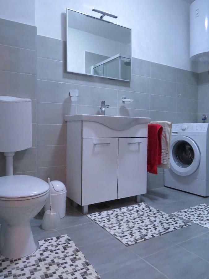 Apartman Buble Trogir Buitenkant foto