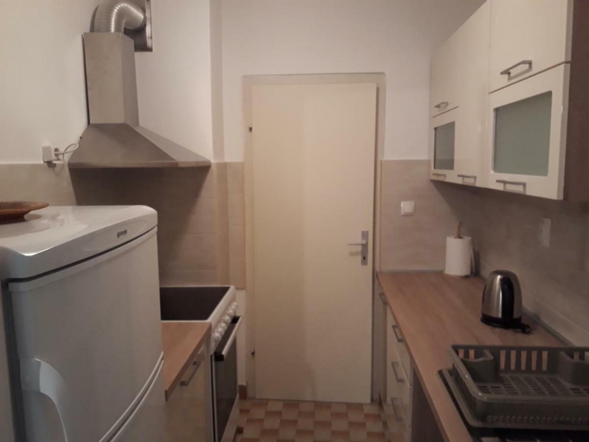 Apartman Buble Trogir Buitenkant foto